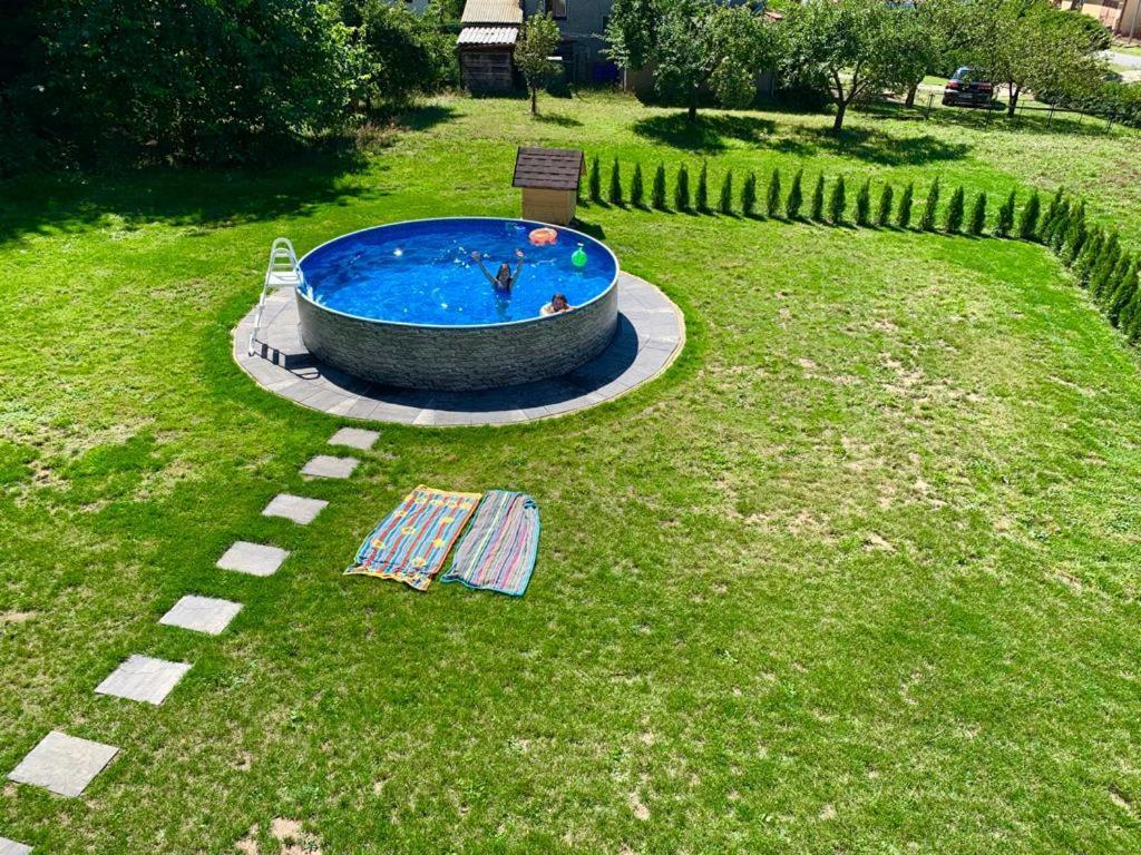 The Retreat Villa Zdarky Exterior photo